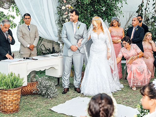 O casamento de Taumaturgo  e Renata  em Paulista, Pernambuco 2