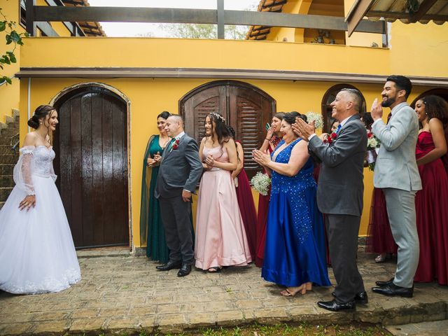 O casamento de Guilherme e Elyfas em Cotia, São Paulo Estado 37