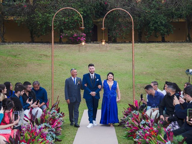 O casamento de Guilherme e Elyfas em Cotia, São Paulo Estado 40