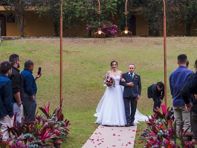 O casamento de Guilherme e Elyfas em Cotia, São Paulo Estado 48