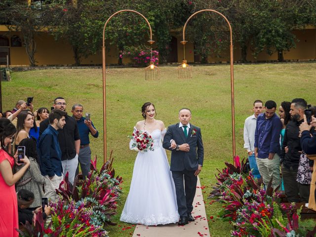 O casamento de Guilherme e Elyfas em Cotia, São Paulo Estado 54