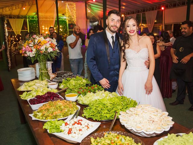 O casamento de Guilherme e Elyfas em Cotia, São Paulo Estado 98