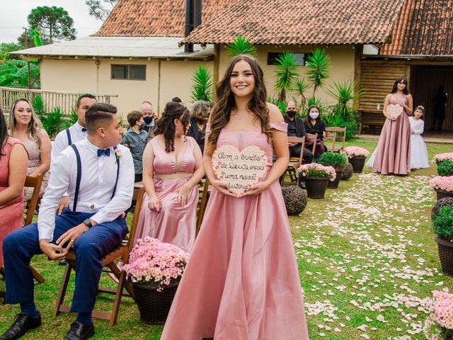 O casamento de Douglas e Pamela em Colombo, Paraná 24