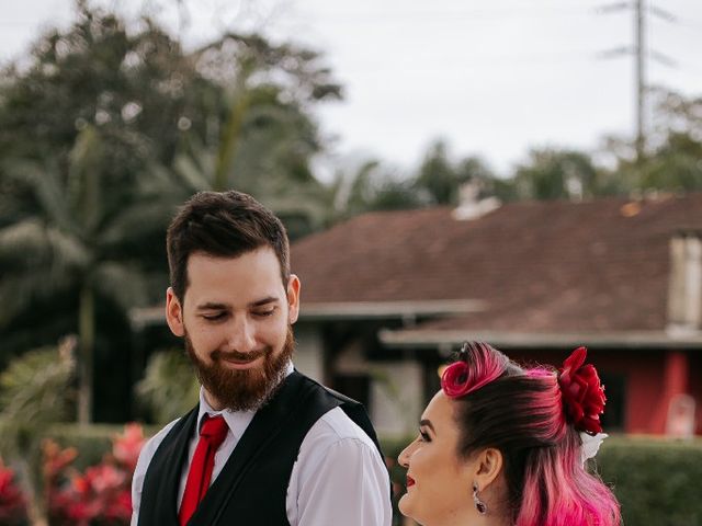 O casamento de Maikon e Priscila em Joinville, Santa Catarina 11