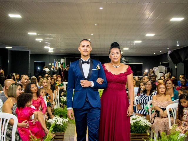 O casamento de Emilly e Marlon em Contagem, Minas Gerais 15