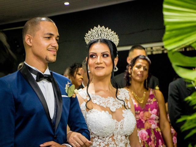 O casamento de Emilly e Marlon em Contagem, Minas Gerais 21