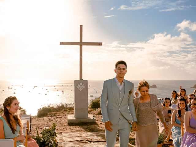 O casamento de Felipe e Paola em Fernando de Noronha, Pernambuco 20