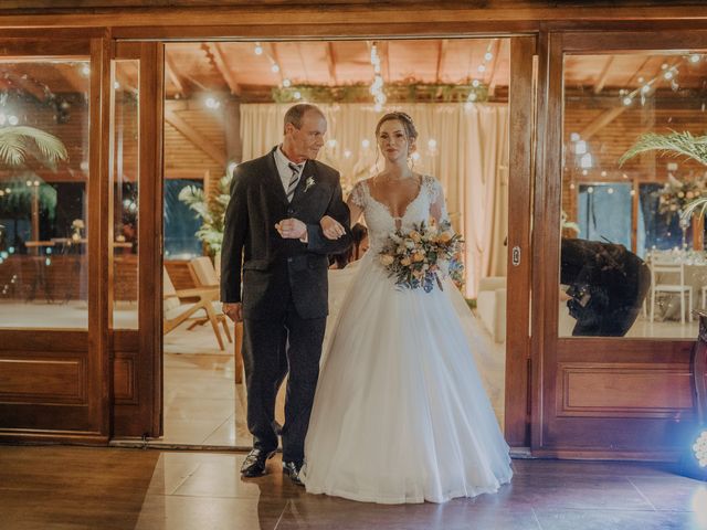 O casamento de Aliandra e William em Porto Alegre, Rio Grande do Sul 25