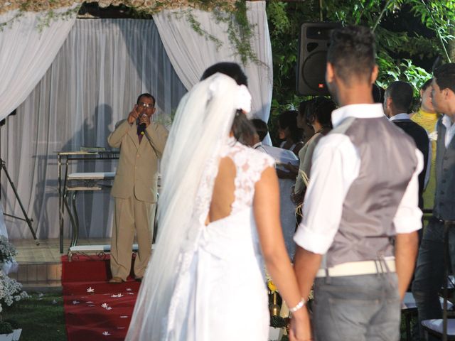O casamento de Junior e Elaine em Betim, Minas Gerais 16