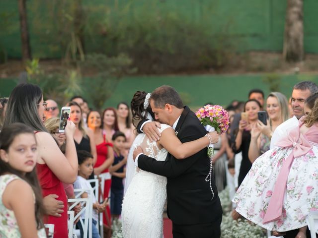 O casamento de Fabricio e Thais em Belo Horizonte, Minas Gerais 38