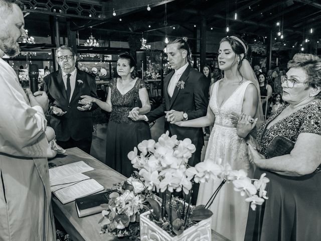 O casamento de João e Nathalia em Mairiporã, São Paulo Estado 27