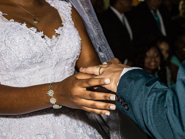 O casamento de César e Bia em São Gonçalo, Rio de Janeiro 42