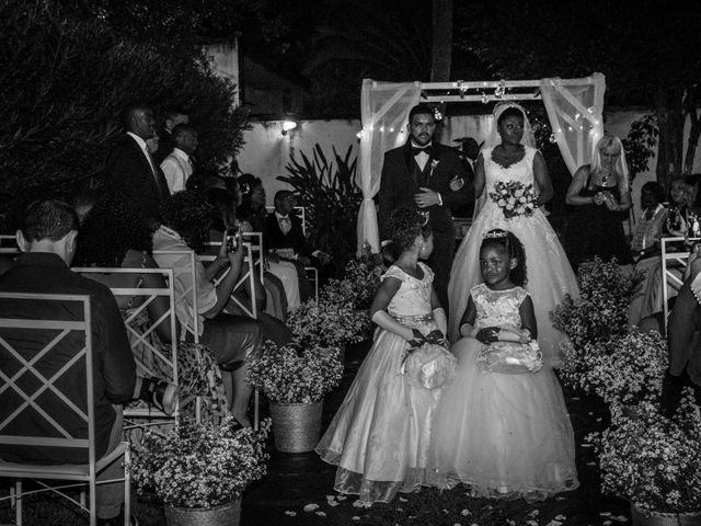 O casamento de César e Bia em São Gonçalo, Rio de Janeiro 44