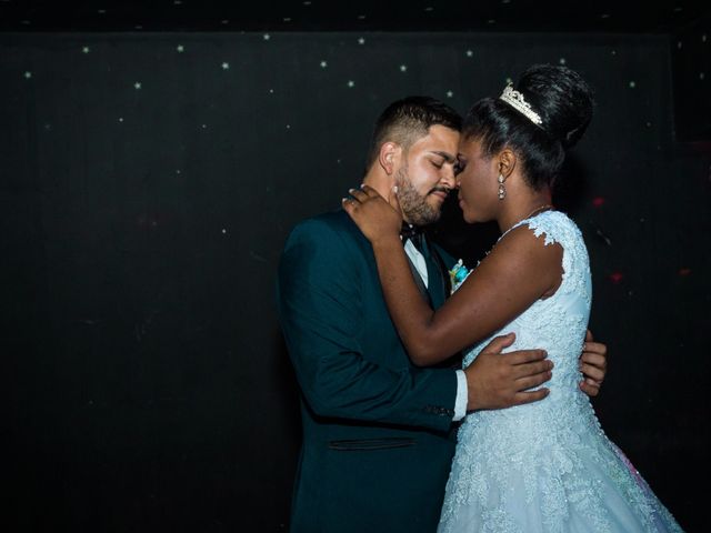 O casamento de César e Bia em São Gonçalo, Rio de Janeiro 48