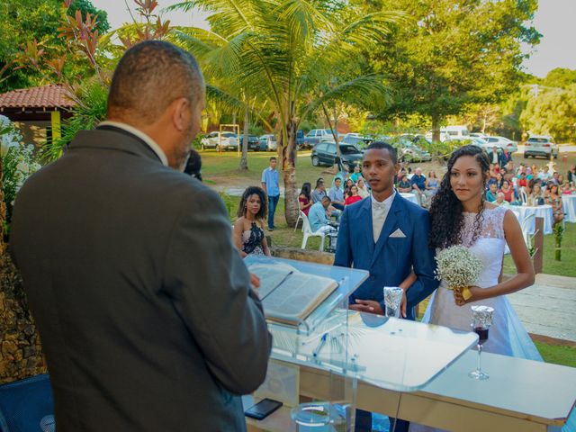 O casamento de Misael e Ana Paula em Guarajuba, Bahia 27