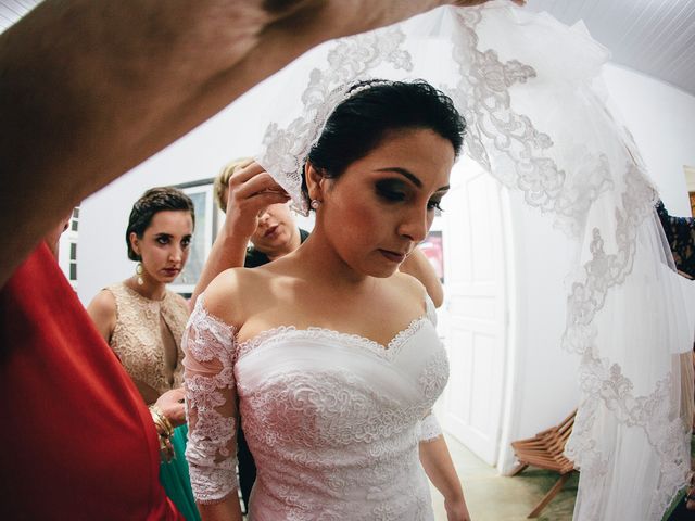 O casamento de Filipe e Marina em Carmo do Rio Claro, Minas Gerais 15