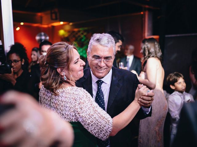 O casamento de Filipe e Marina em Carmo do Rio Claro, Minas Gerais 43