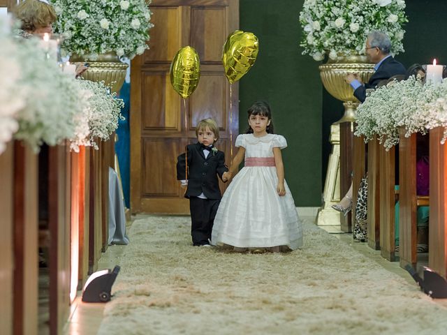 O casamento de Vinícius e Larissa em Goiânia, Goiás 42