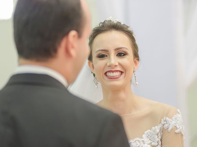 O casamento de Vinícius e Larissa em Goiânia, Goiás 72