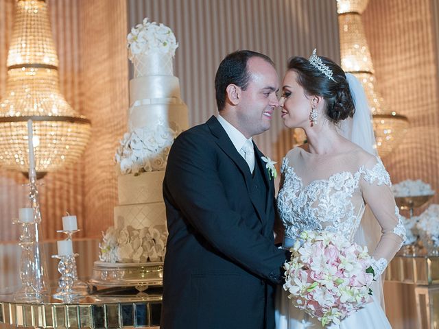 O casamento de Vinícius e Larissa em Goiânia, Goiás 97