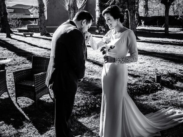 O casamento de Thomas e Lucinéia em Curitiba, Paraná 22