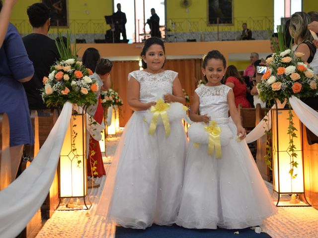 O casamento de Carlos e Thiana em Franco da Rocha, São Paulo Estado 11