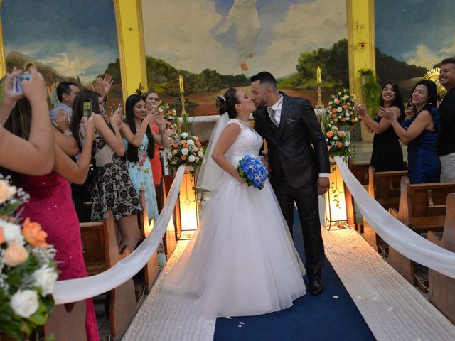 O casamento de Carlos e Thiana em Franco da Rocha, São Paulo Estado 20