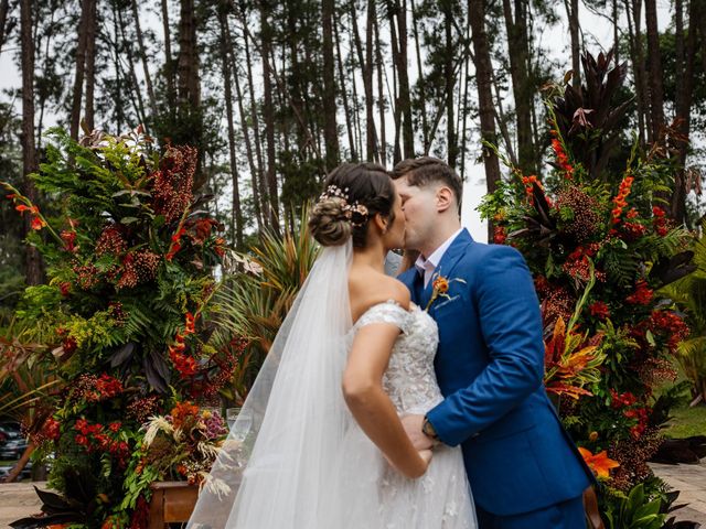 O casamento de João e Carolina em Itapecerica da Serra, São Paulo 71