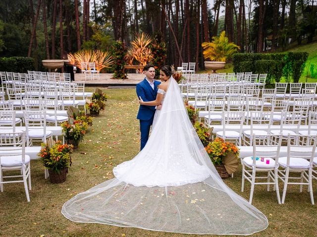 O casamento de João e Carolina em Itapecerica da Serra, São Paulo 81