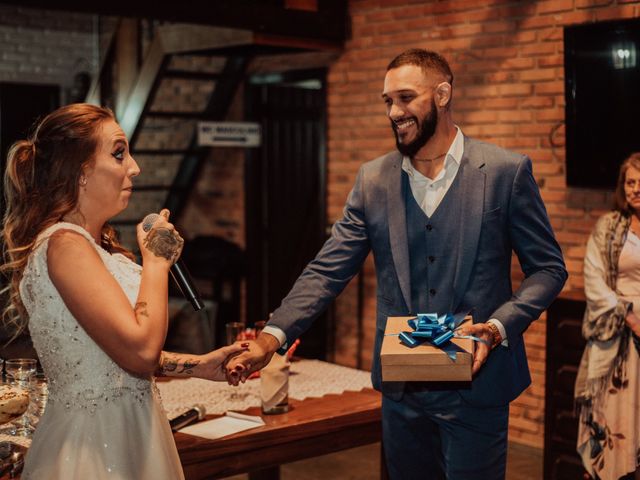 O casamento de Pamela e Marlon em Guaíba, Rio Grande do Sul 81