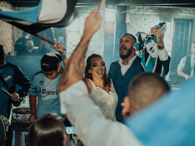 O casamento de Pamela e Marlon em Guaíba, Rio Grande do Sul 92