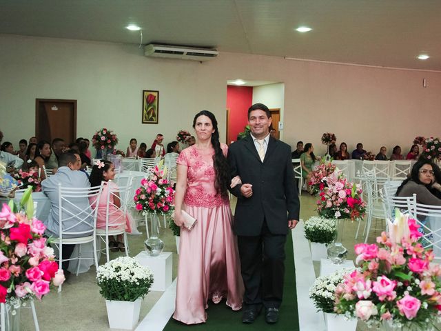 O casamento de Tiago e Lorrani em Cariacica, Espírito Santo 11