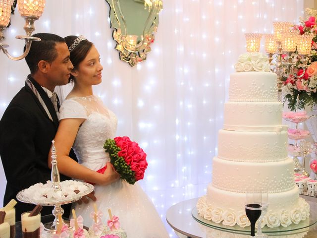 O casamento de Tiago e Lorrani em Cariacica, Espírito Santo 32