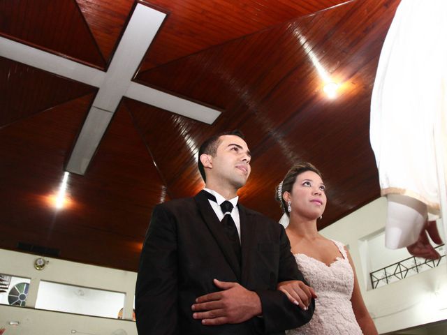 O casamento de Rafael e Priscila em Carapicuíba, São Paulo Estado 28