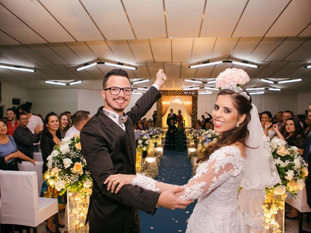 O casamento de Jonathan Rodrigues e Isabella Sarom em Anápolis, Goiás 6