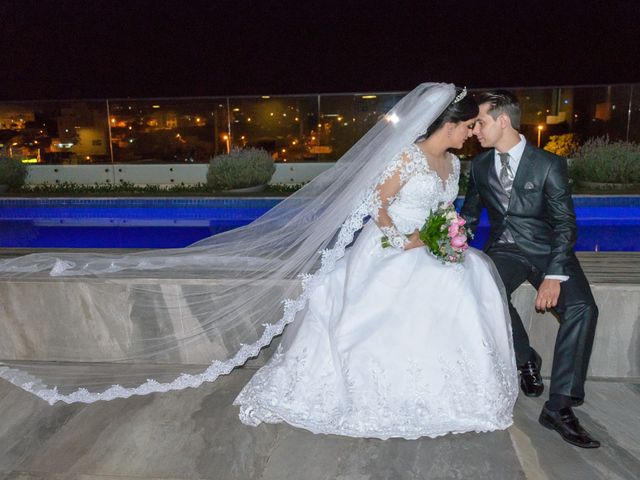 O casamento de Bruno e Aleciane em Uberlândia, Minas Gerais 24