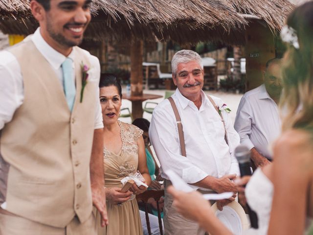 O casamento de Diego e Beatriz em Tamandaré, Pernambuco 34