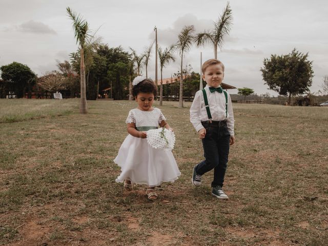 O casamento de Luciano  e Isabela  em Indaiatuba, São Paulo Estado 56