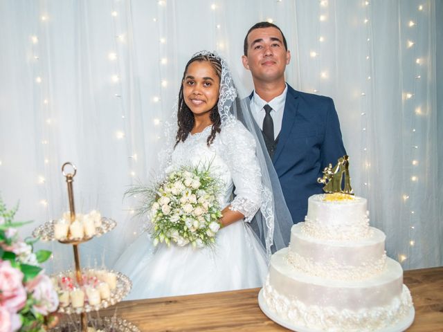 O casamento de Magno Marques Moreira  e Sabrina de Oliveira Santos Moreira  em Santa Teresa, Espírito Santo 4