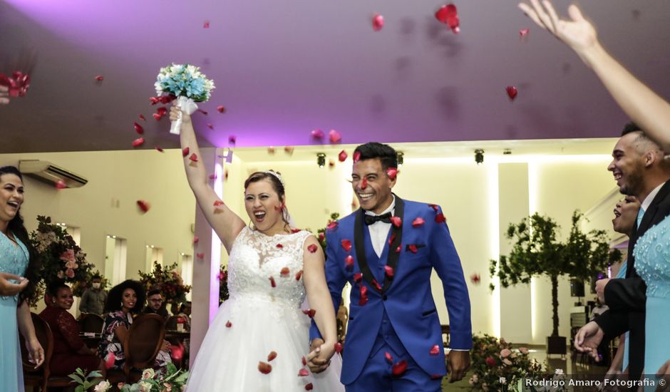 O casamento de Rafael e Sarah em São Paulo