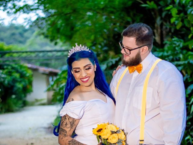 O casamento de Felipe Junges  e Luane Denis Junges Viana  em Almirante Tamandaré, Paraná 13