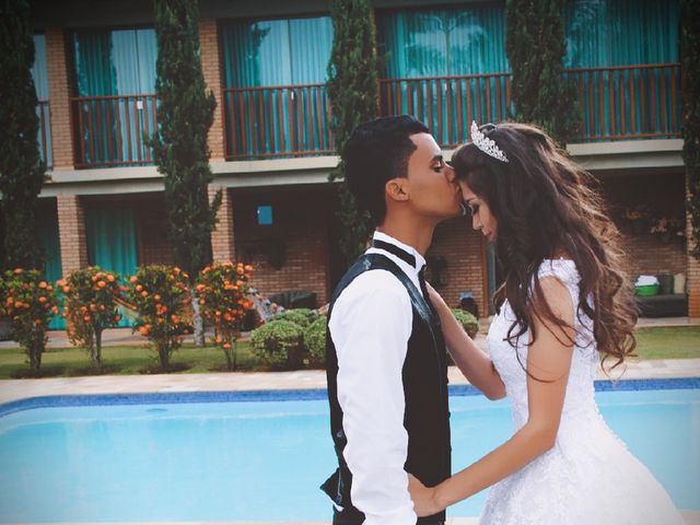 O casamento de Müller e Thaís em Betim, Minas Gerais 6