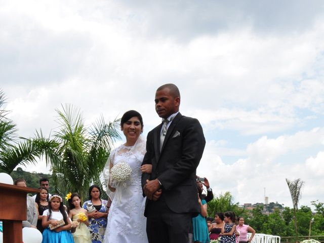 O casamento de Luciano e Áurea em Itapevi, São Paulo Estado 16