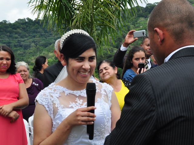 O casamento de Luciano e Áurea em Itapevi, São Paulo Estado 20