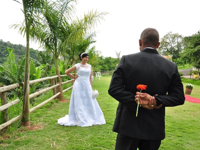 O casamento de Luciano e Áurea em Itapevi, São Paulo Estado 2