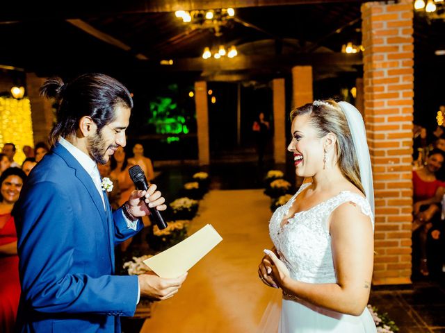 O casamento de Aíra e Gustavo em Chácara, Minas Gerais 30