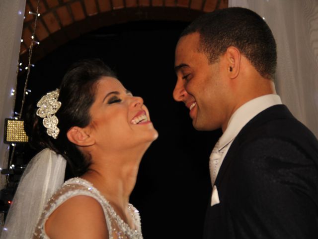 O casamento de Tiago e Renata em Belo Horizonte, Minas Gerais 6