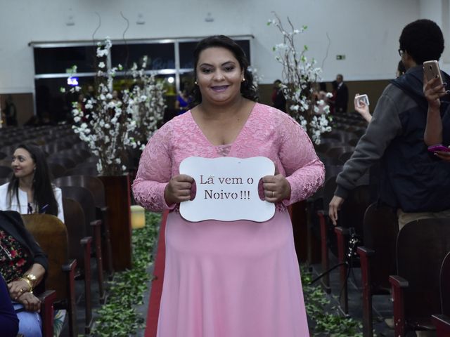 O casamento de Mauricio e Renata  em Carapicuíba, São Paulo Estado 18
