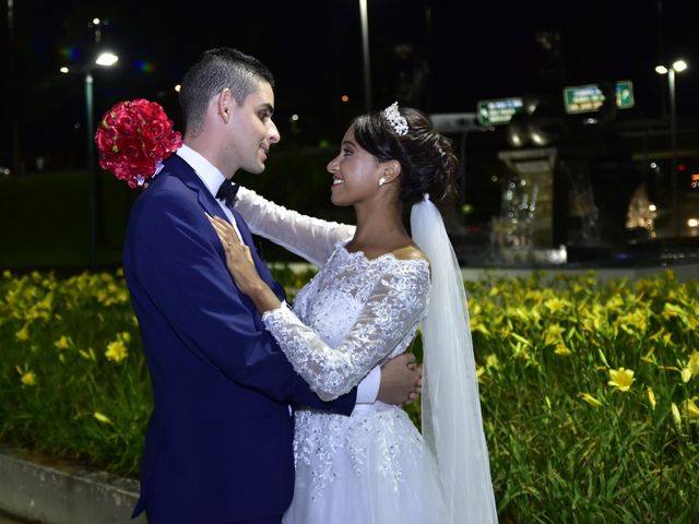 O casamento de Mauricio e Renata  em Carapicuíba, São Paulo Estado 23