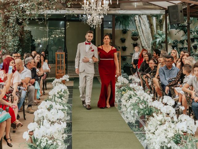 O casamento de Adriano e Jessica em Arujá, São Paulo Estado 23